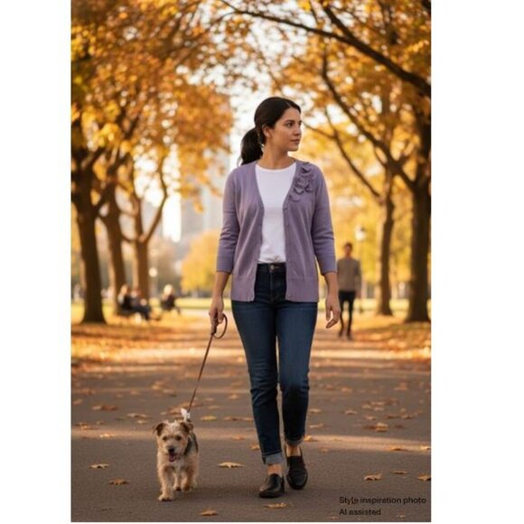 ALYX - 100% cotton lavender button down cardigan with front floral detailing - Picture 3 of 11